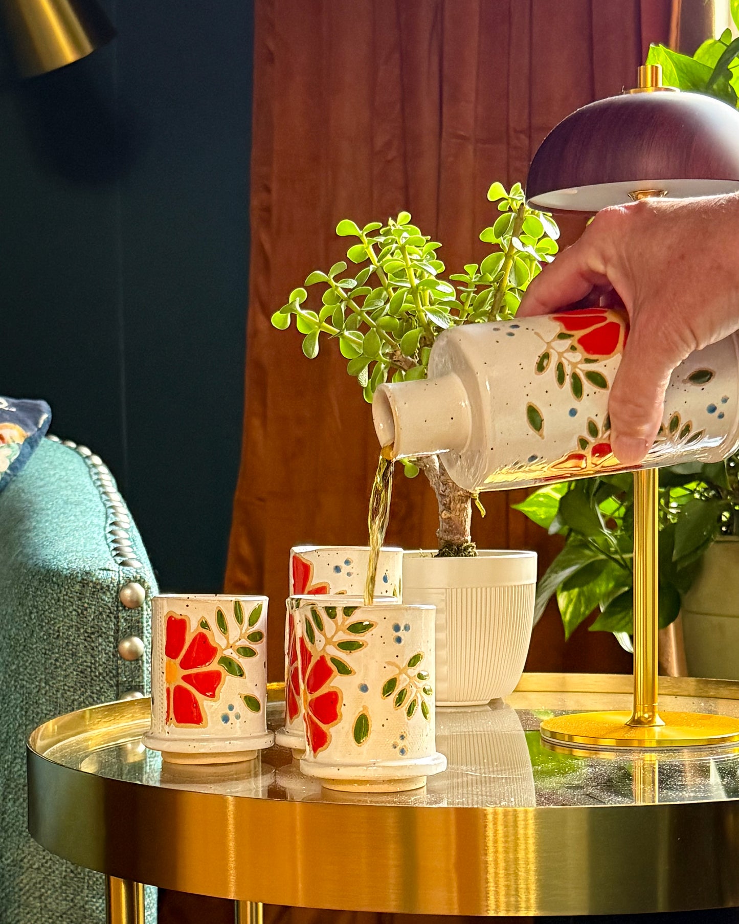 Red Floral Pouring Set